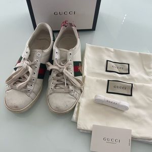 Gucci White and Green Sneakers